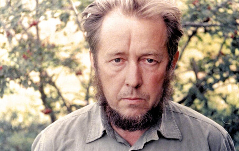 Aleksandr Solzhenitsyn: Palabras como armas
