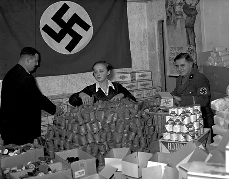La economía de compulsión en tiempos del nazismo: Viejas recetas de viejos problemas